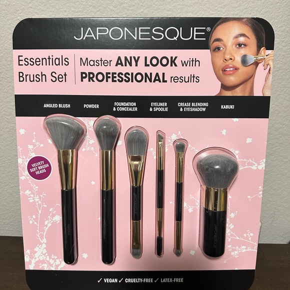 🎉 HP 🎉 Japonesque 6 piece essential brush set - New!!! - Picture 1 of 7